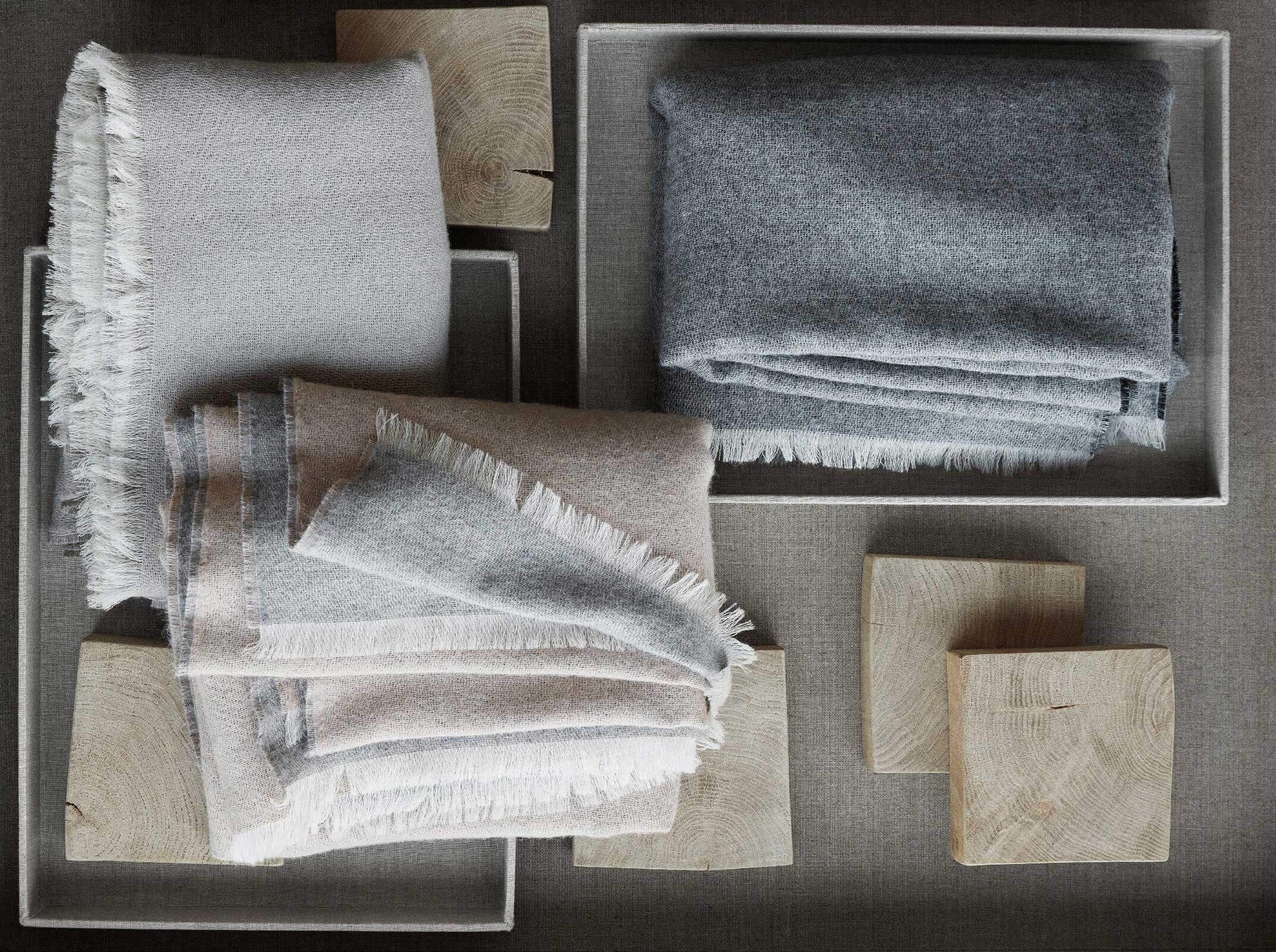 VENICE COLLECTION - DOUBLE FACED ALPAKA DECKEN