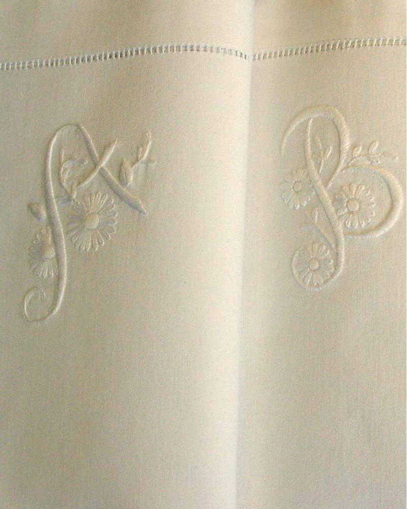 Monogramm Servietten mit Hohlsaum und Bordüre