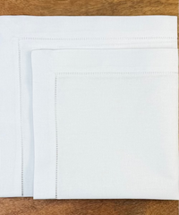 Stoffserviette weiß Toscana 40x40cm und 50x50cm.