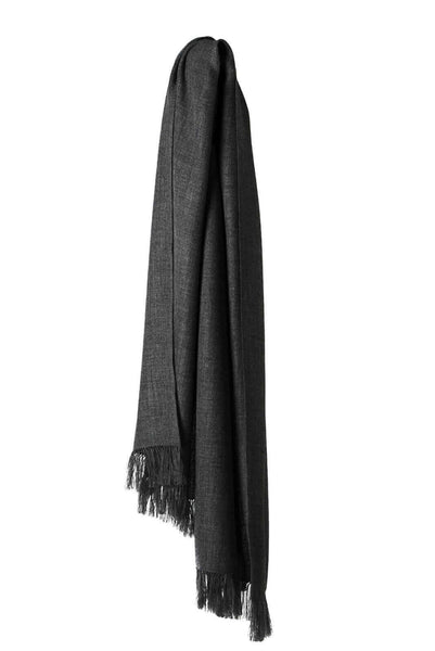 Traveller Scarf - Reiseschal, Baby Alpaka, leicht und luftig, Farbe Dark Grey Black