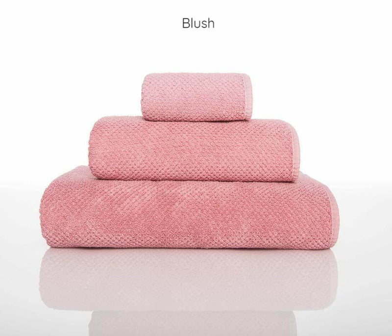 Saunatuch "Blush" der Serie "Modern Young Range Bee Waffle" in der Größe 90 cm x 180 cm