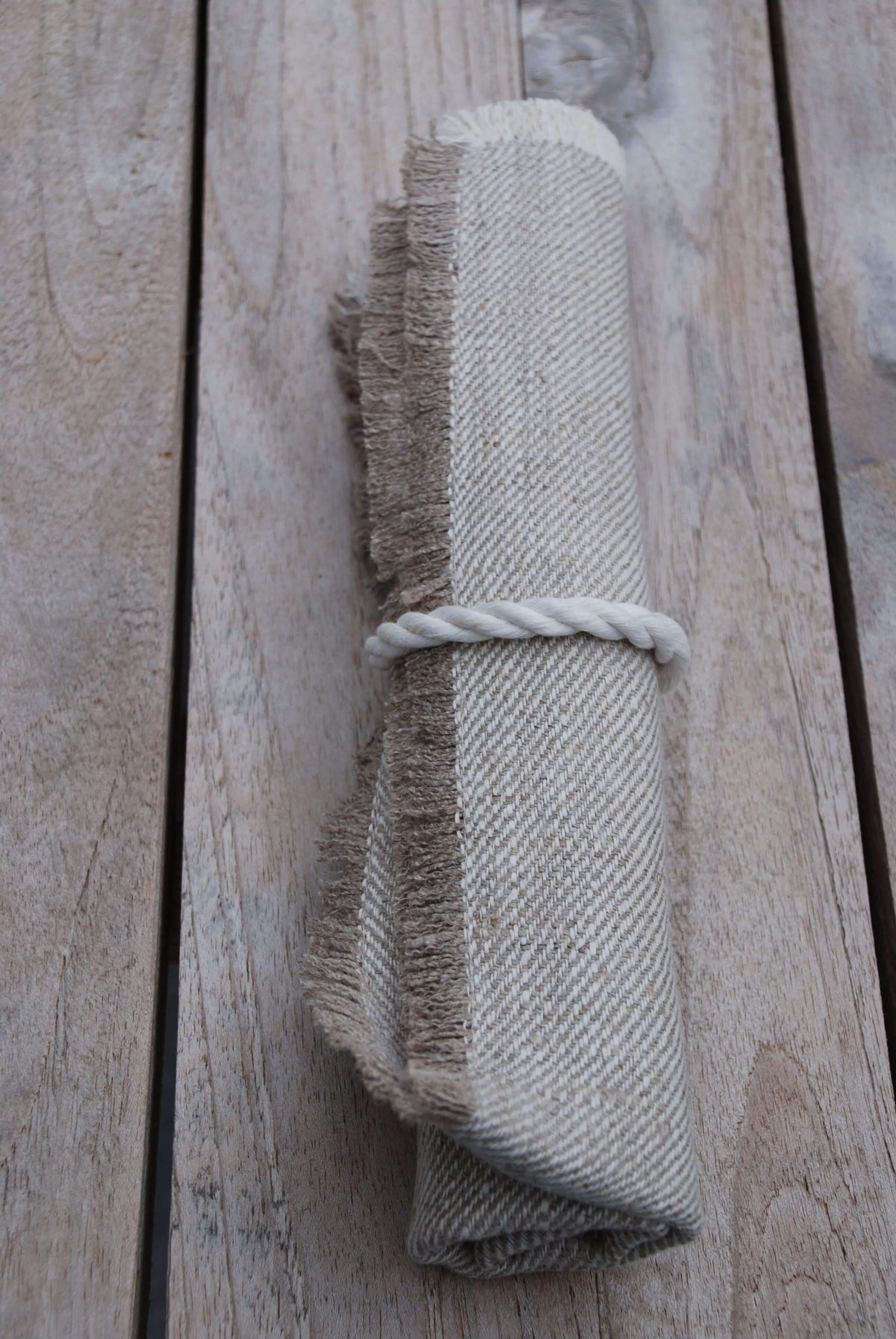 Leinen Serviette natur mit Serviettenring Design Ibiza