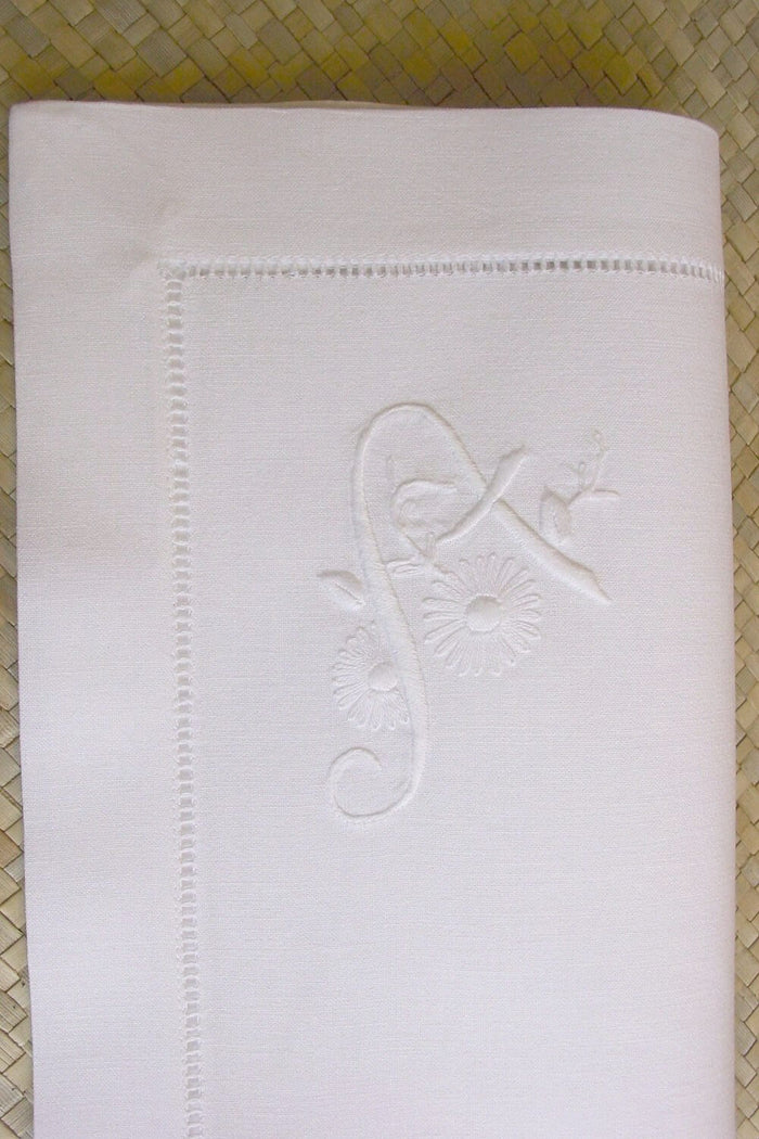 handgestickte Monogramm Stoffserviette Baumwolle weiß mit Buchstabe A