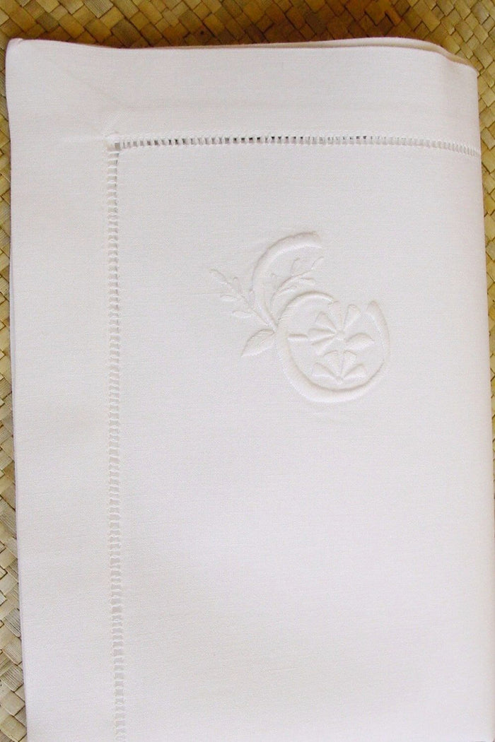 handgestickte Monogramm Stoffserviette Baumwolle weiß mit Buchstabe E