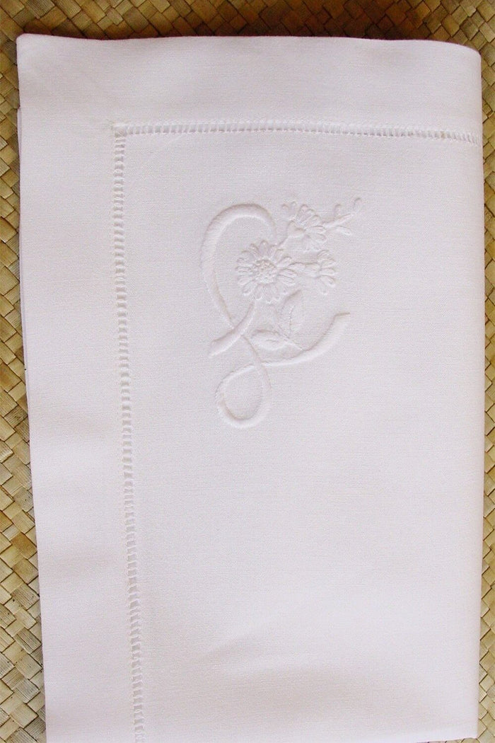 handgestickte Monogramm Stoffserviette Baumwolle weiß mit Buchstabe L