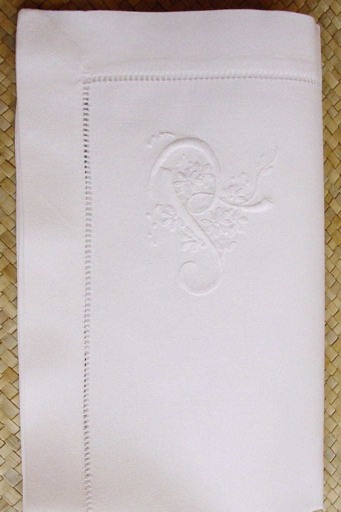 handgestickte Monogramm Stoffserviette Baumwolle weiß mit Buchstabe R