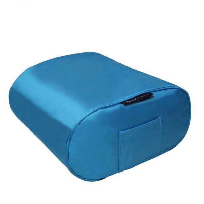 Ottoman aquamarin für den Indoor- und Outdoor Bereich. Passende Sitzsackhocker in deutscher Sprache, Passende Sitzsack Hocker, Passende Sitzsackhocker aus deutschem Leder, Kleines Eisenregal von Comptoir de Famille, eisenregal vintag, Kleine Regalwand aus Eisen, Kleines Eisenregal für das Badezimmer, kleine Metallregalwand, Kleine Küche mit Eisenregal, kleines Metallregal für die Küche.