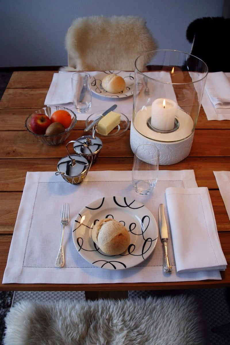 Tischset Sylt aus weißem Halbleinen mit Hohlsaum-Tischset Sylt